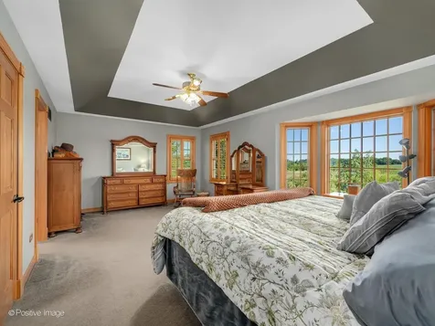 38W070 Spring Green Way Batavia IL 60510