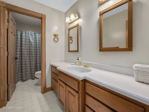 38W070 Spring Green Way Batavia IL 60510