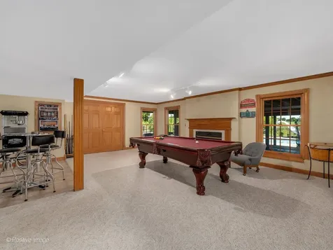 38W070 Spring Green Way Batavia IL 60510