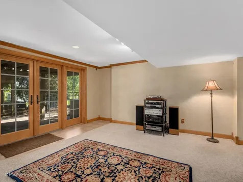 38W070 Spring Green Way Batavia IL 60510