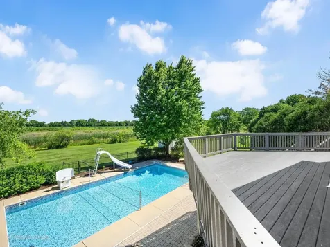 38W070 Spring Green Way Batavia IL 60510