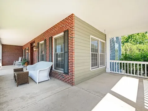 38W070 Spring Green Way Batavia IL 60510