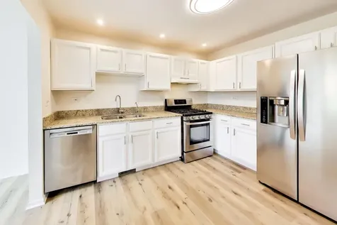 312 East Tall Oaks Lane Itasca IL 60143