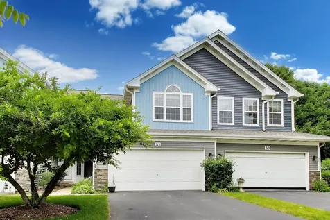 312 East Tall Oaks Lane Itasca IL 60143