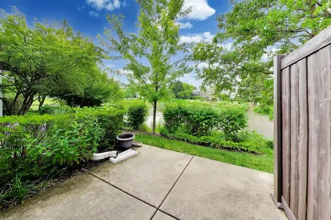 312 East Tall Oaks Lane Itasca IL 60143