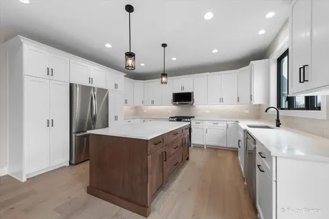 1225 Noble Drive Port Barrington IL 60010