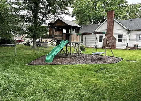 107 Mill Street Benton IL 62812