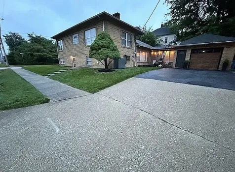 107 Mill Street Benton IL 62812