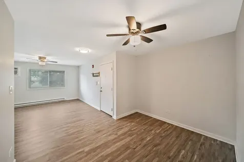 170 South Waters Edge Drive S Glendale Heights IL 60139