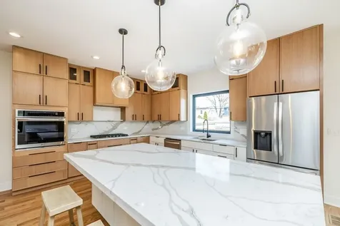 2247 South 6th Avenue North Riverside IL 60546