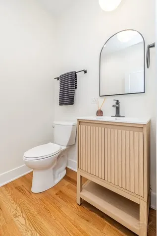 2247 South 6th Avenue North Riverside IL 60546