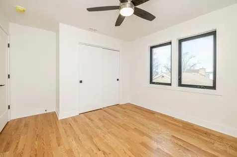 2247 South 6th Avenue North Riverside IL 60546