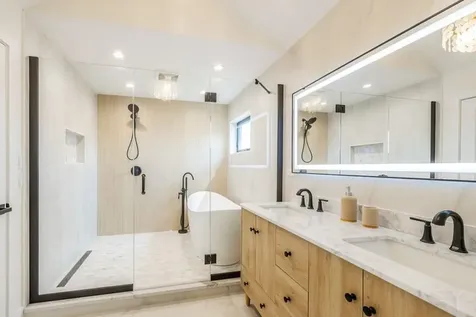 2247 South 6th Avenue North Riverside IL 60546