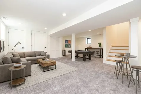 2247 South 6th Avenue North Riverside IL 60546