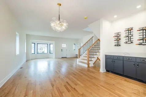 2247 South 6th Avenue North Riverside IL 60546