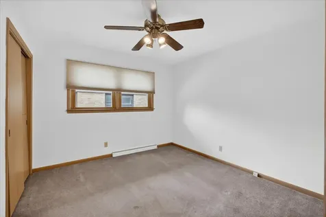 404 Fairview Boulevard Rockford IL 61107
