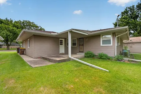404 Fairview Boulevard Rockford IL 61107