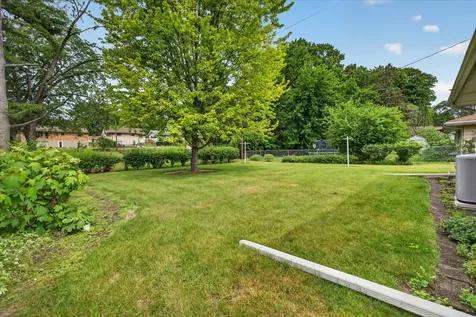 404 Fairview Boulevard Rockford IL 61107