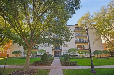 820 Oakton Street Evanston IL 60202