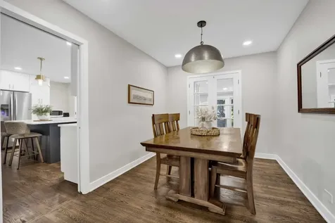 141 Adler Drive Libertyville IL 60048