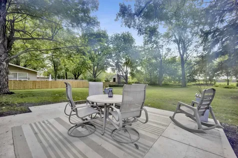 141 Adler Drive Libertyville IL 60048