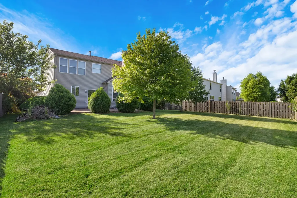 269 South Palmer Drive Bolingbrook IL 60490