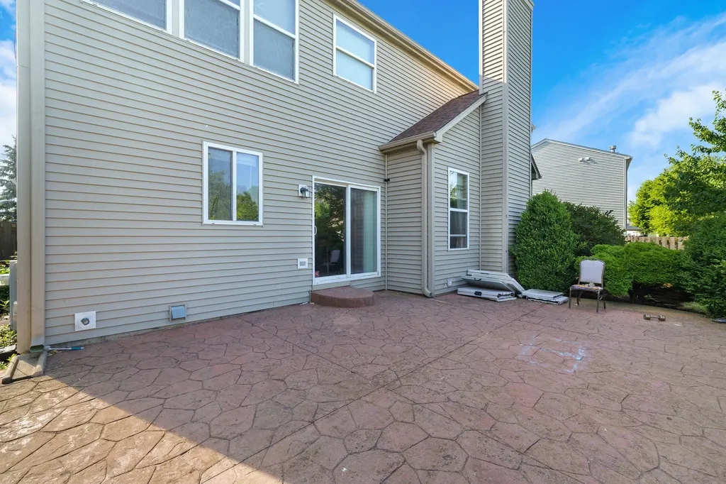 269 South Palmer Drive Bolingbrook IL 60490