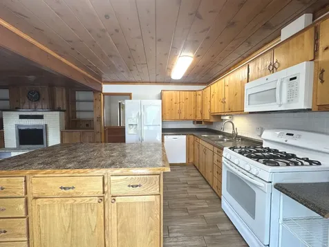470 North Grand Avenue Bradley IL 60915
