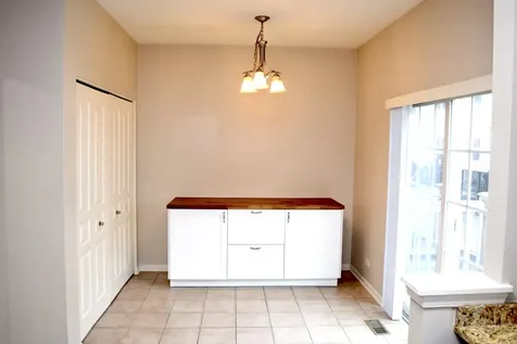 1260 Evergreen Avenue Des Plaines IL 60016
