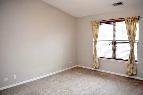 1260 Evergreen Avenue Des Plaines IL 60016