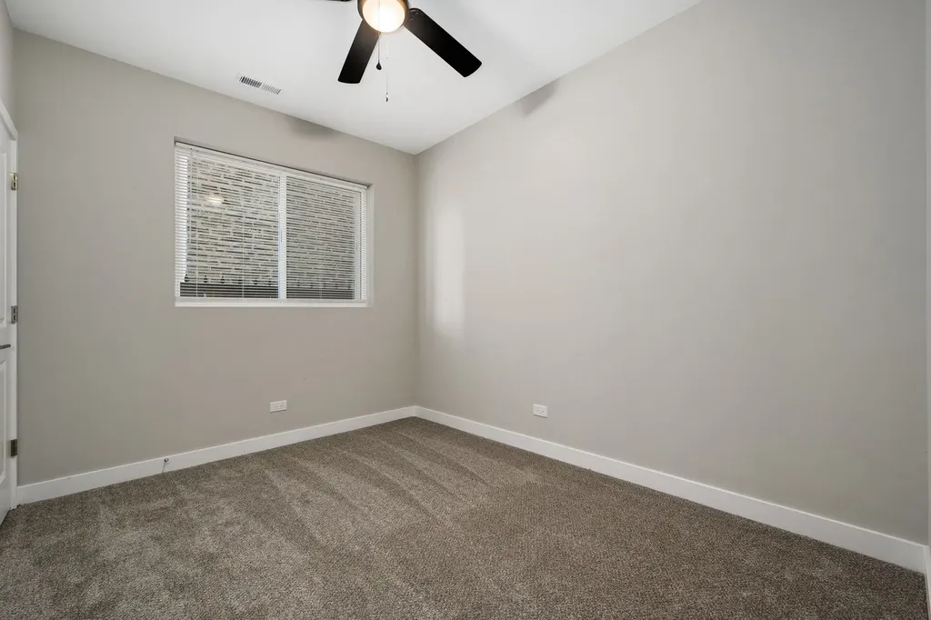 3031 West Warren Boulevard Chicago IL 60612
