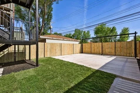 3031 West Warren Boulevard Chicago IL 60612