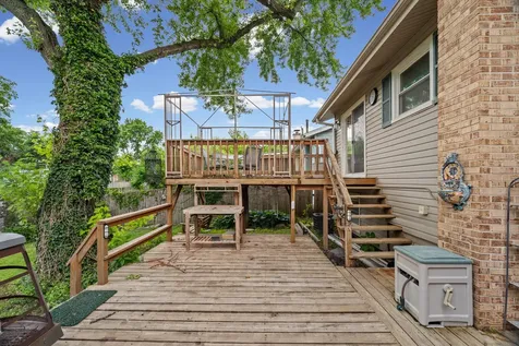 22W381 2ND Street Glen Ellyn IL 60137