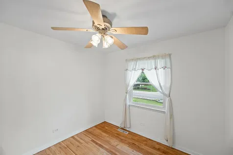 22W381 2ND Street Glen Ellyn IL 60137