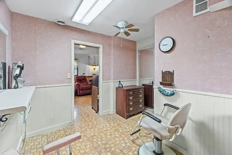 22W381 2ND Street Glen Ellyn IL 60137