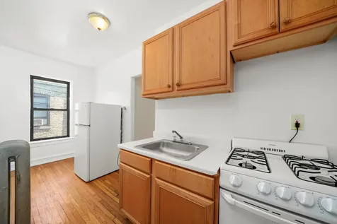 3308 West Schubert Avenue Chicago IL 60647