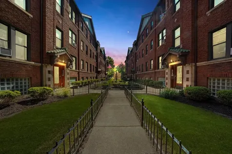 3308 West Schubert Avenue Chicago IL 60647