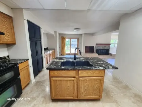 1602 South Highland Avenue Freeport IL 61032