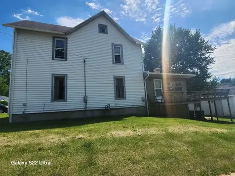 1602 South Highland Avenue Freeport IL 61032