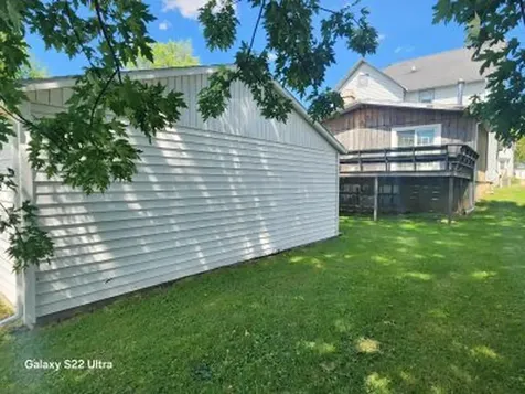 1602 South Highland Avenue Freeport IL 61032