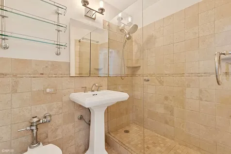 2970 North Lake Shore Drive Chicago IL 60657