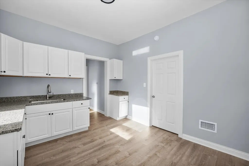 6619 South Maryland Avenue Chicago IL 60637