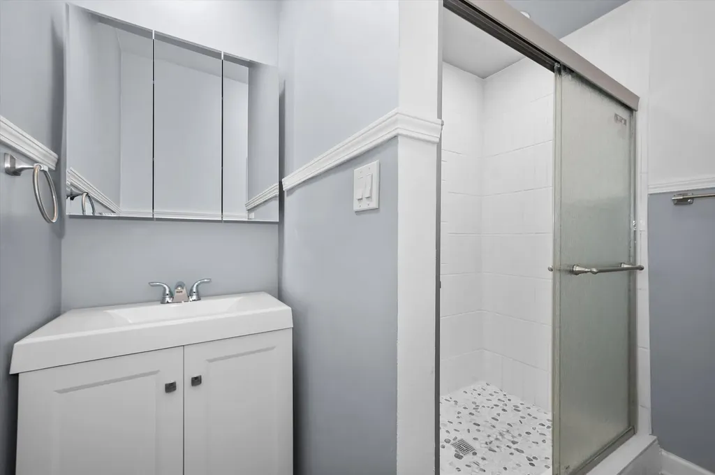 6619 South Maryland Avenue Chicago IL 60637
