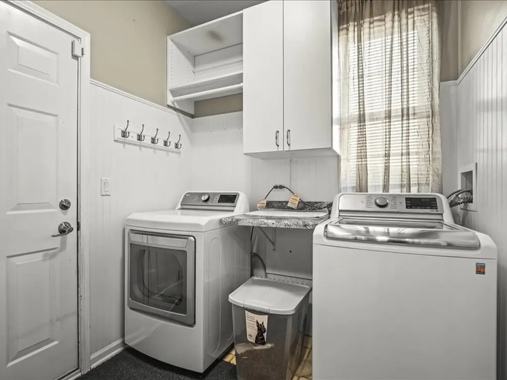 10695 Yellowstone Drive Huntley IL 60142