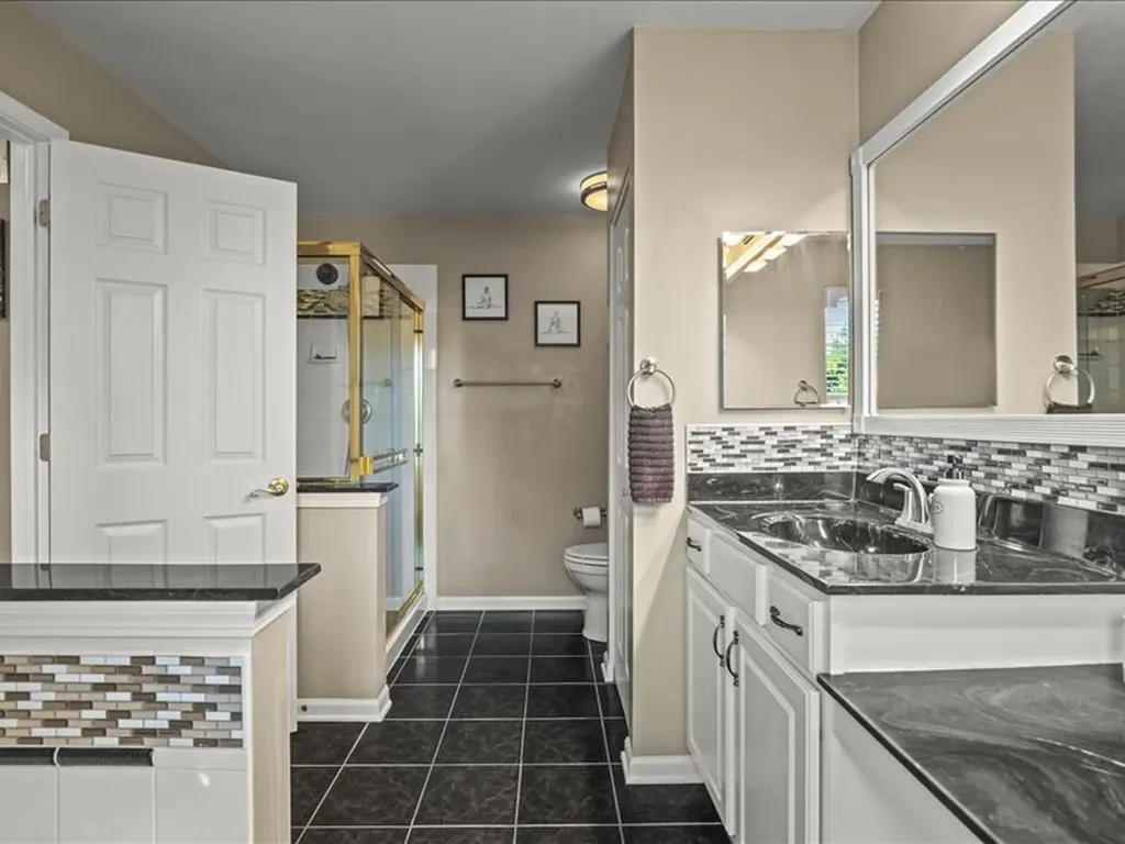 10695 Yellowstone Drive Huntley IL 60142