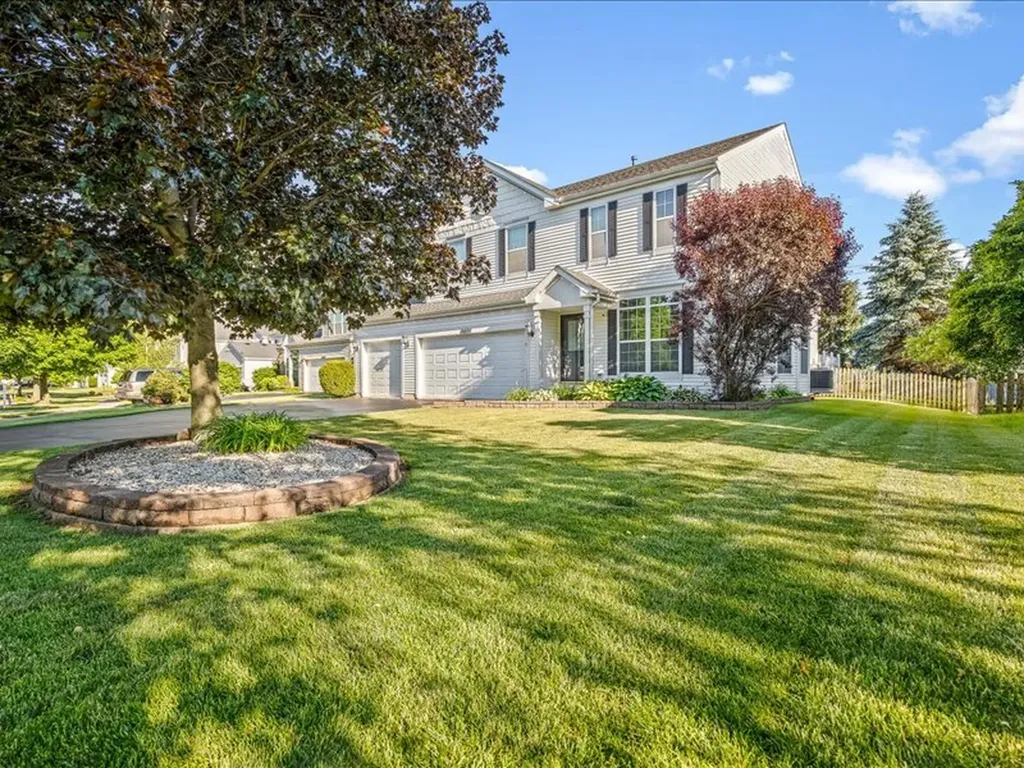 10695 Yellowstone Drive Huntley IL 60142
