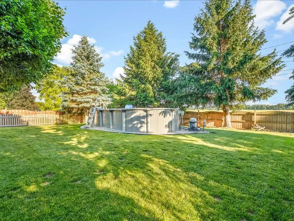 10695 Yellowstone Drive Huntley IL 60142