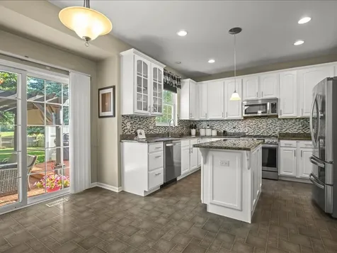 10695 Yellowstone Drive Huntley IL 60142
