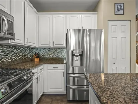 10695 Yellowstone Drive Huntley IL 60142