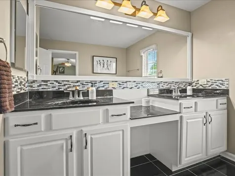 10695 Yellowstone Drive Huntley IL 60142